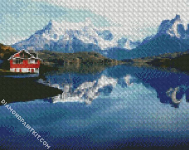 Lake Pehoé In Chile diamond painting