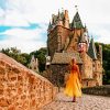 woman in Eltz castle diamond painting