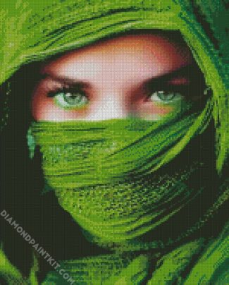 Woman With Green Veil And Eyes diamond painting