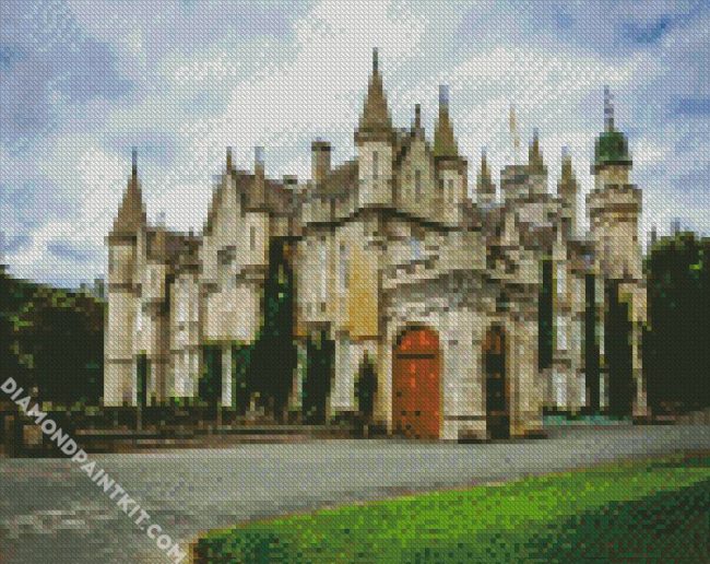 Balmoral Queen Elizabeth's Castle diamond painting