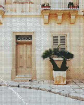 Beige Door And Wall diamond painting