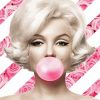 Marlyn Monroe And Bubblegum diamond painting