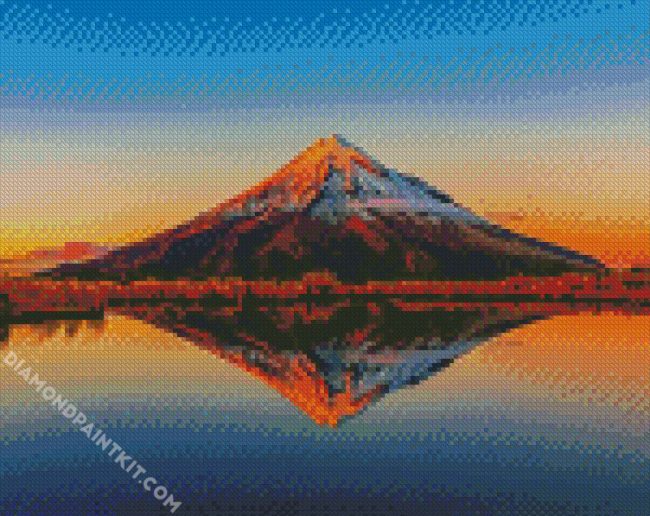 Taranaki Mountain diamond painting