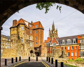 Newcastle Castle diamond painting