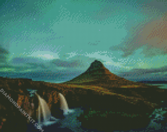 Kirkjufell Mountain diamond painting