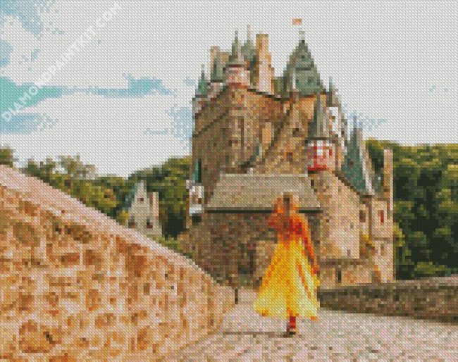 Lady In Eltz Castle diamond painting