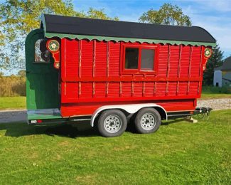 Red Gypsy Wagon diamond painting