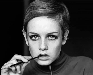 Model Twiggy Diamond Painting